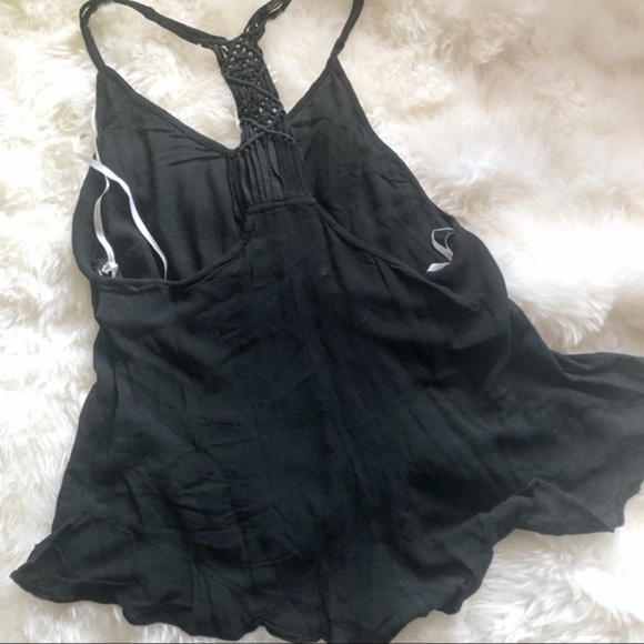 NWOT Lovers + Friends Bonita crochet romper - Picture 4 of 5